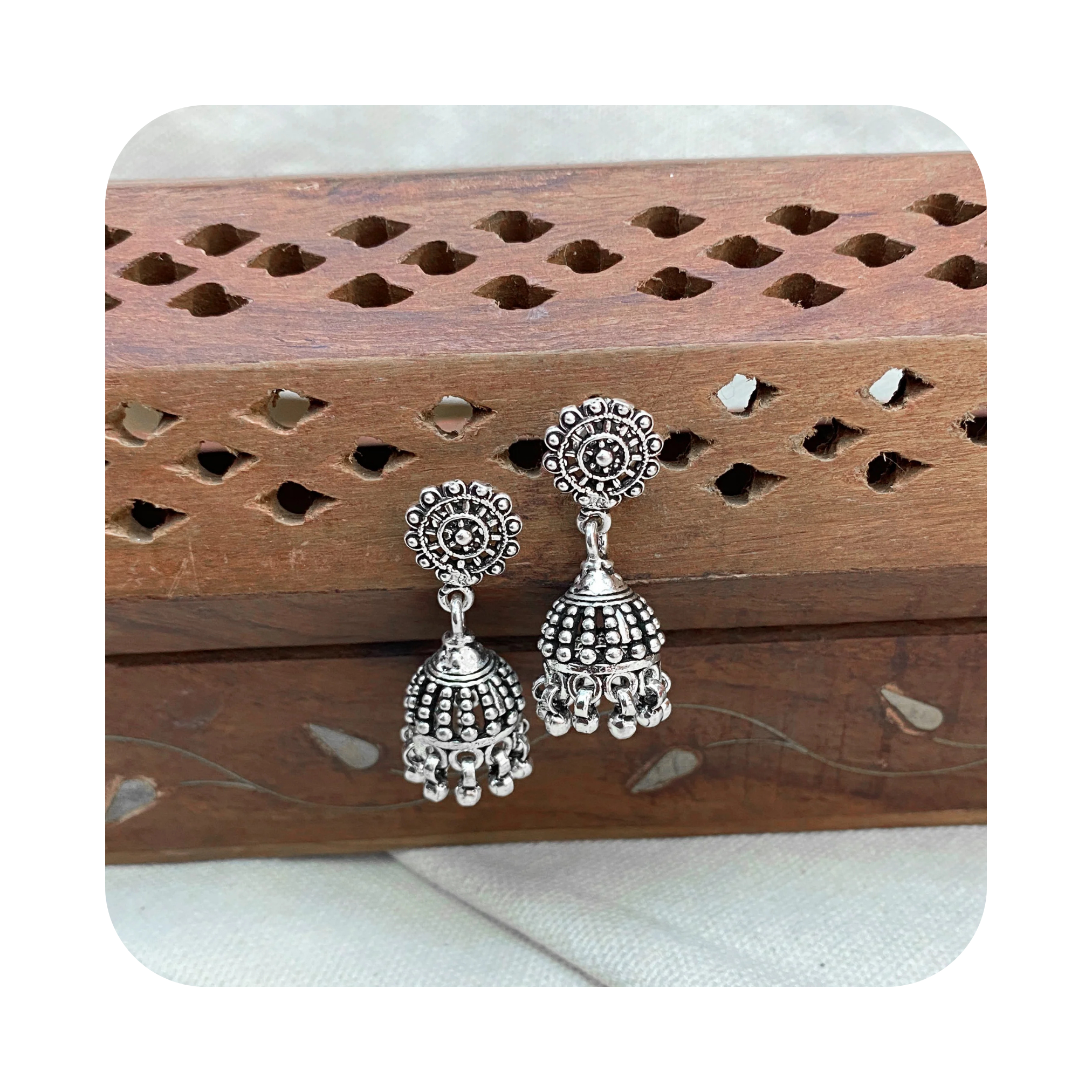 Jhumkas